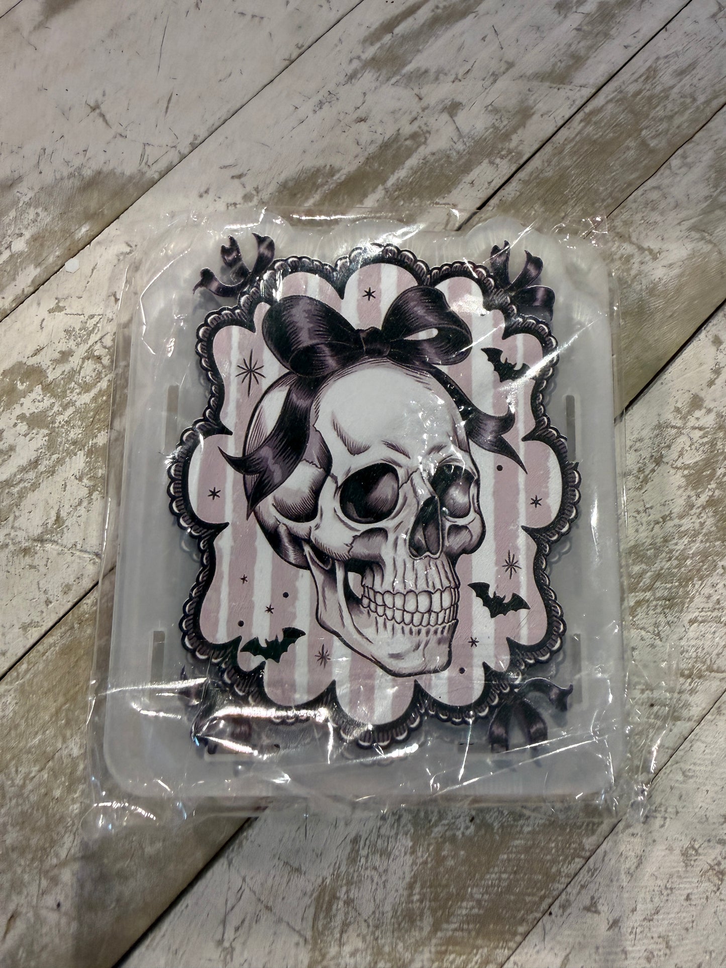 Skull acrylic box