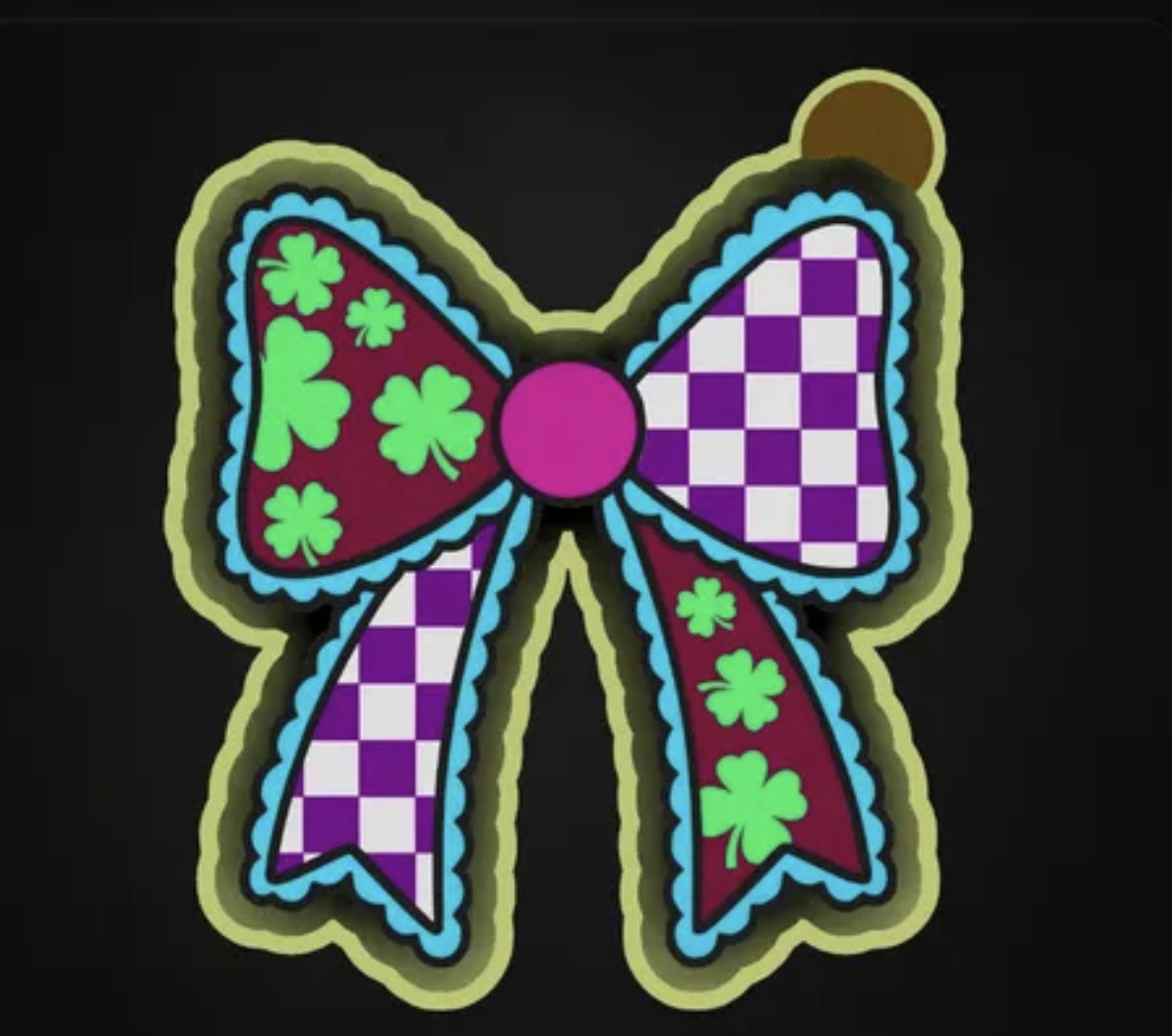 Clover and checkered bow mold