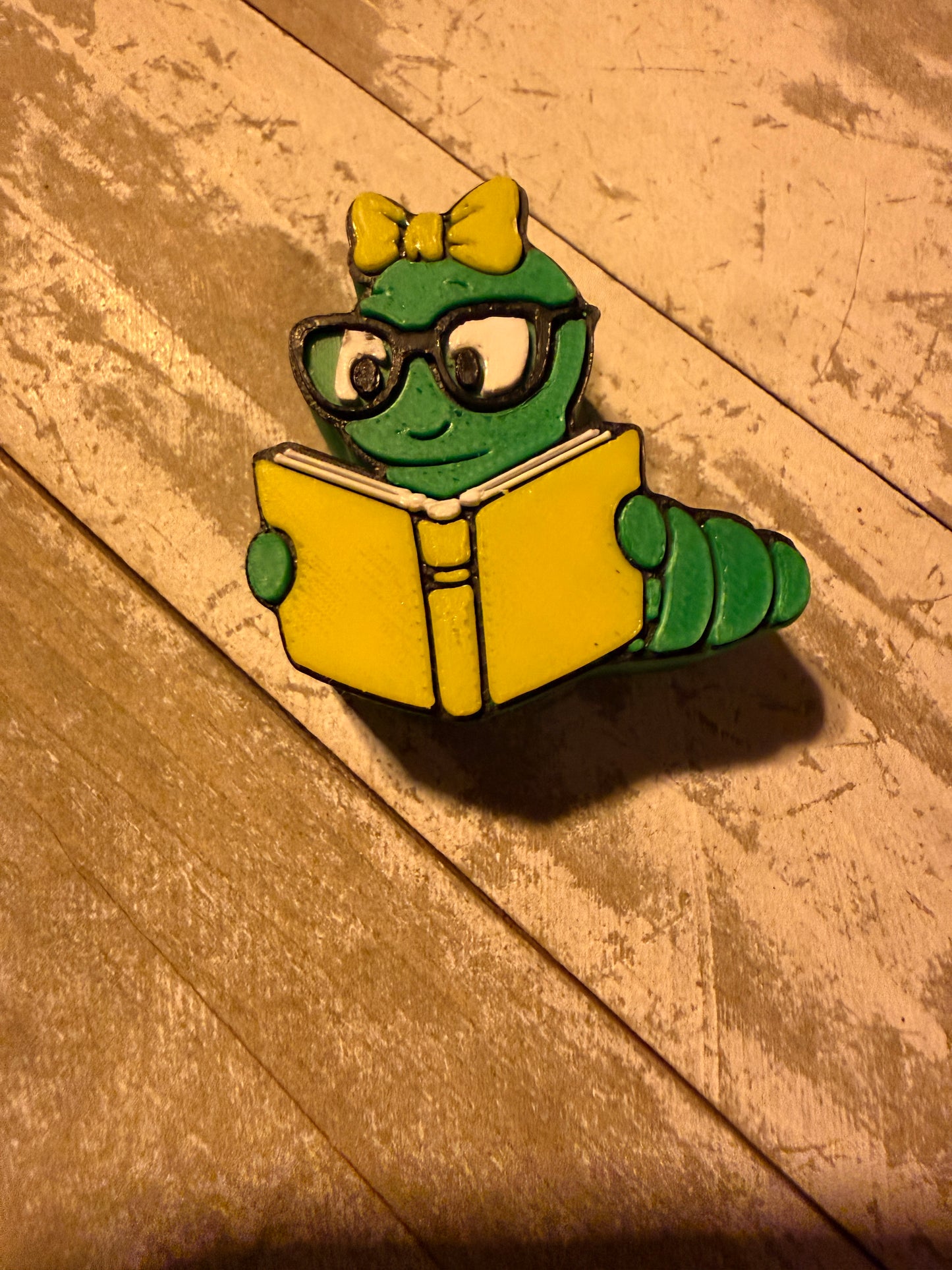 Bookworm straw topper