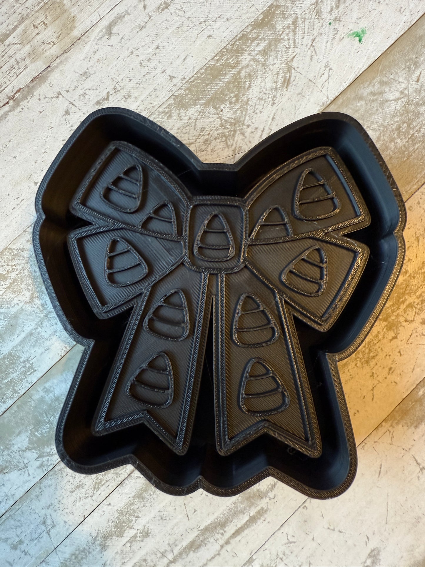 Candy corn bow freshie mold