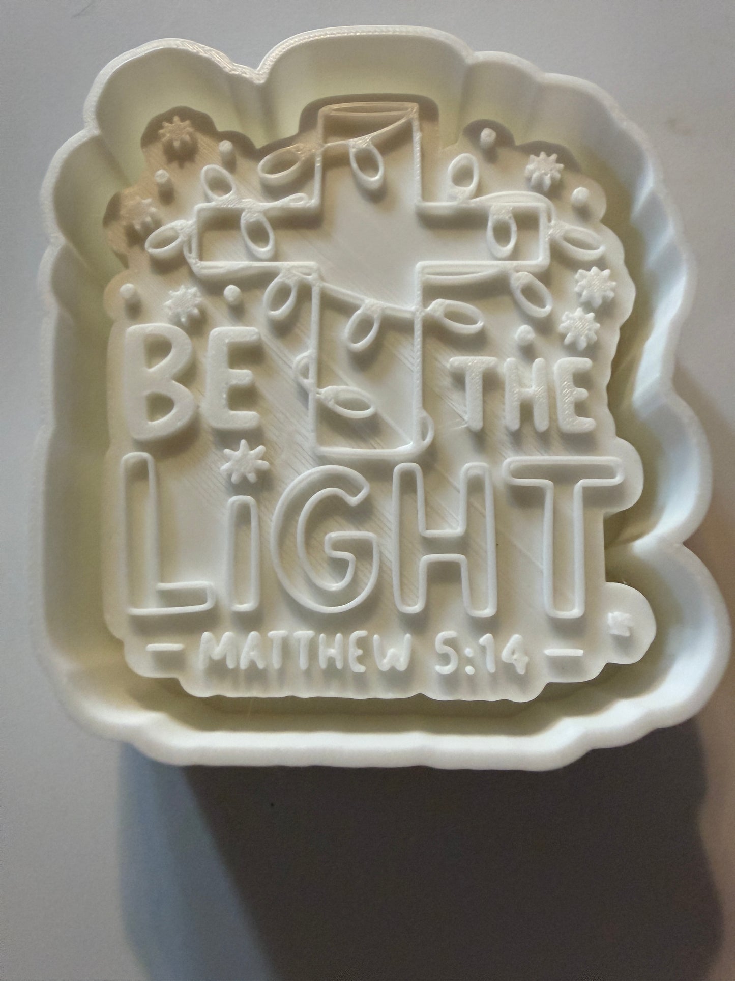 Be the light mold