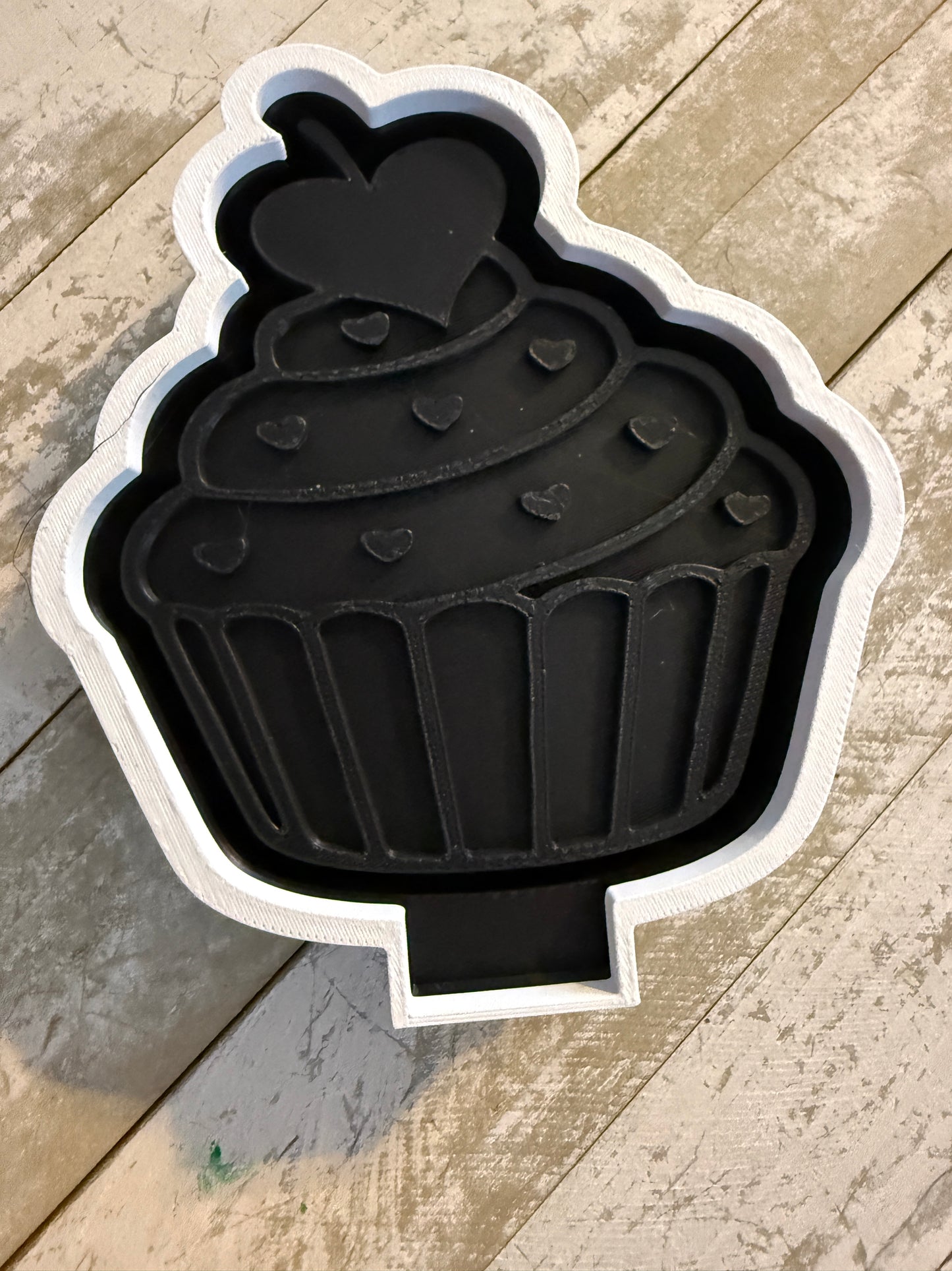 Heart cupcake mold