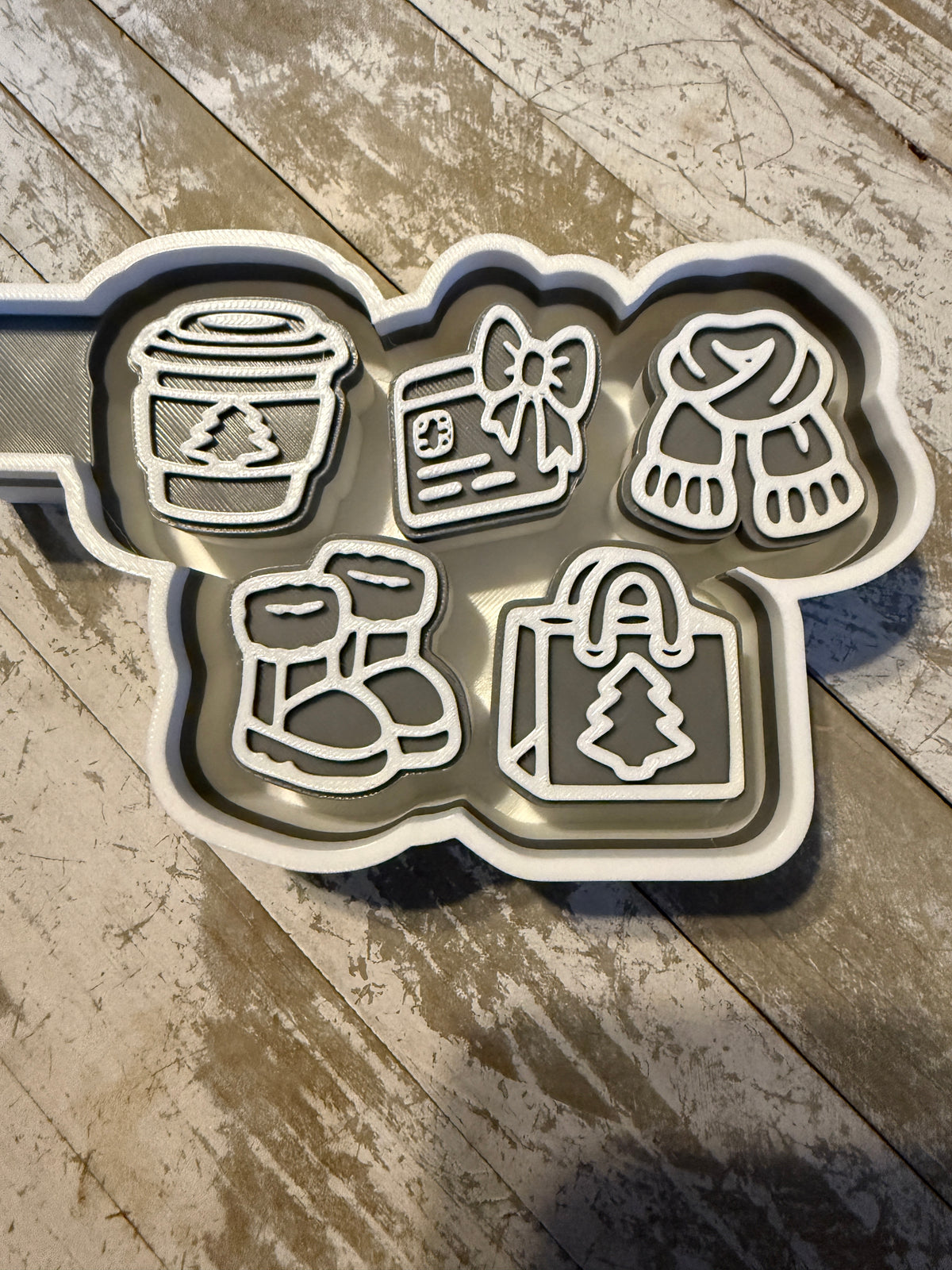 Christmas 3 mini molds coffee boots scarf