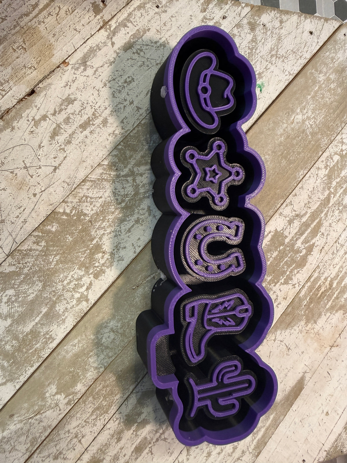 Western minis mold