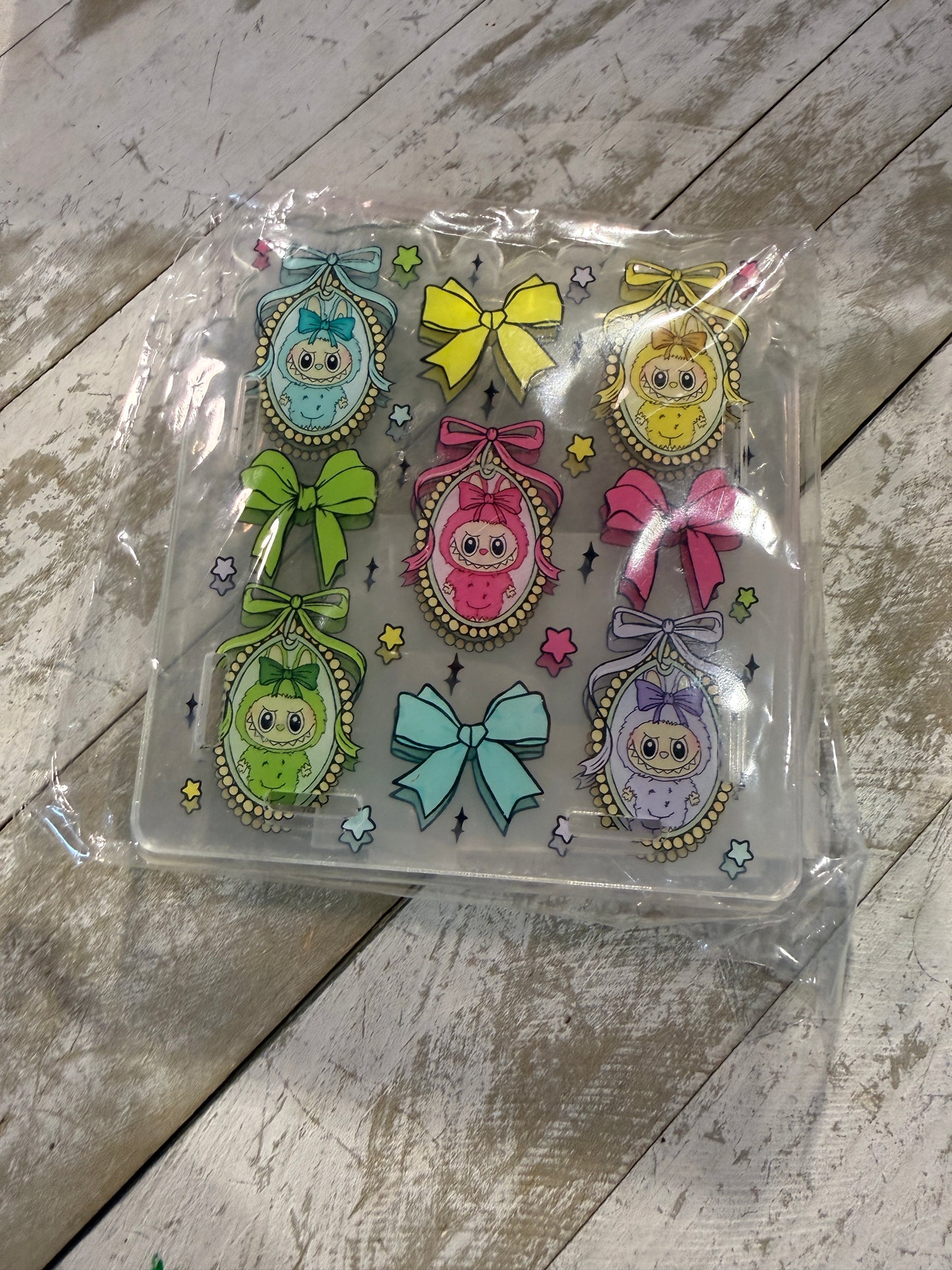 Labubu acrylic holder