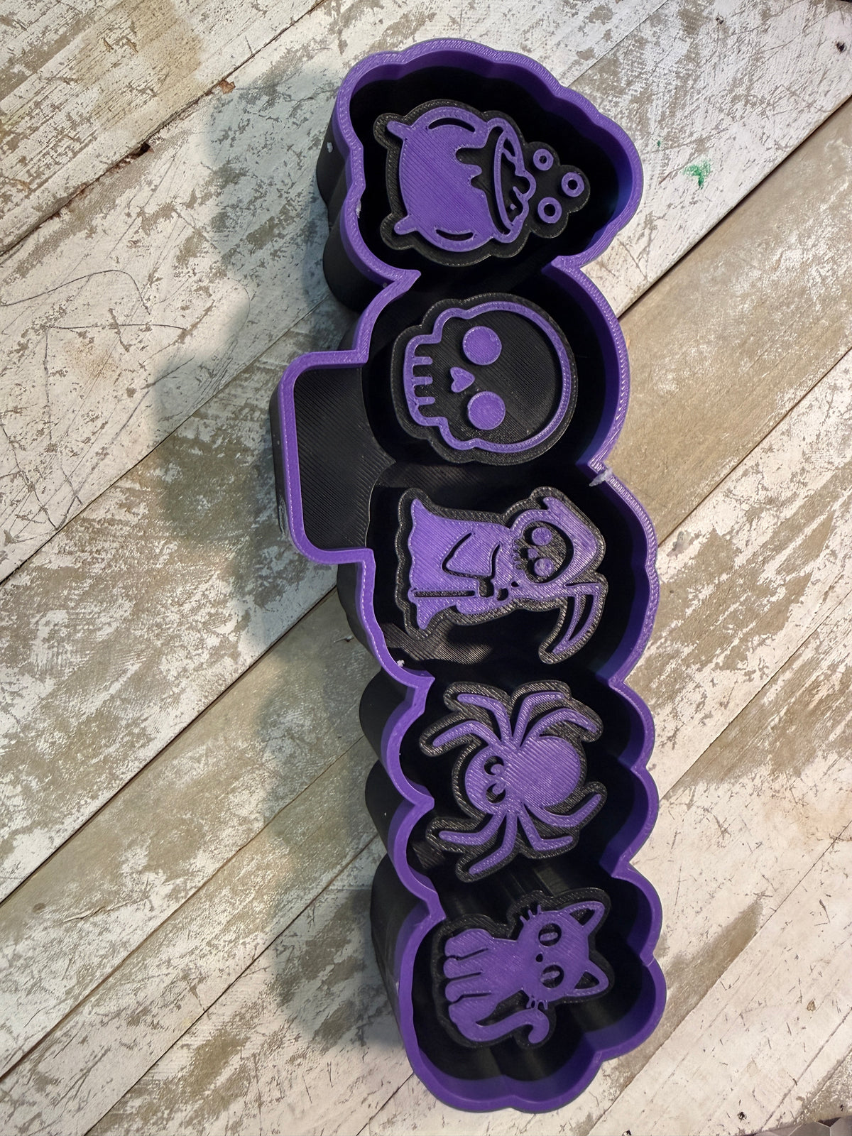 Halloween mini spider skull mold