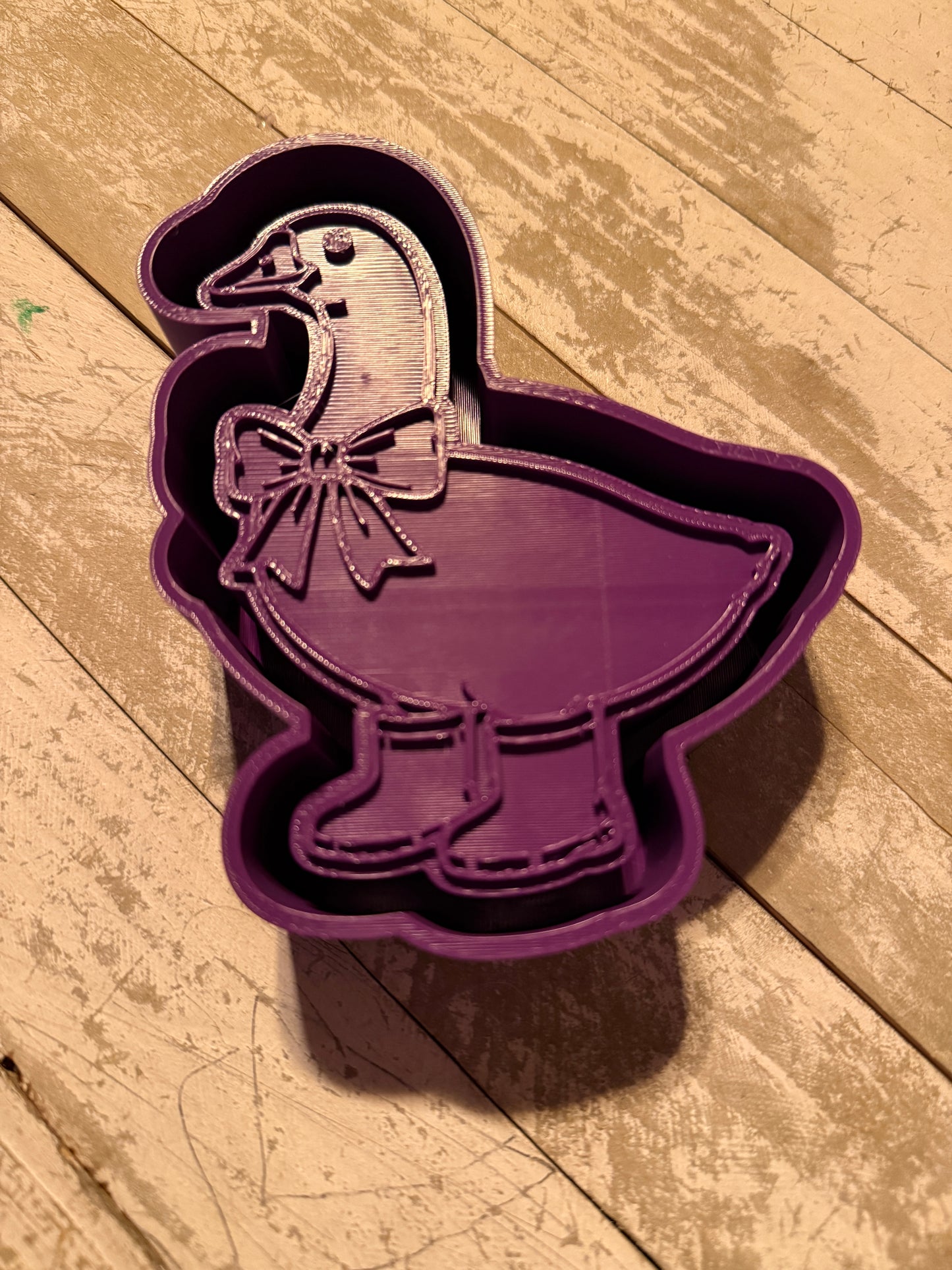 Goose with bow mold