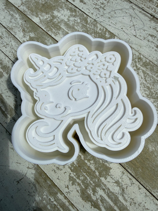 Unicorn mold