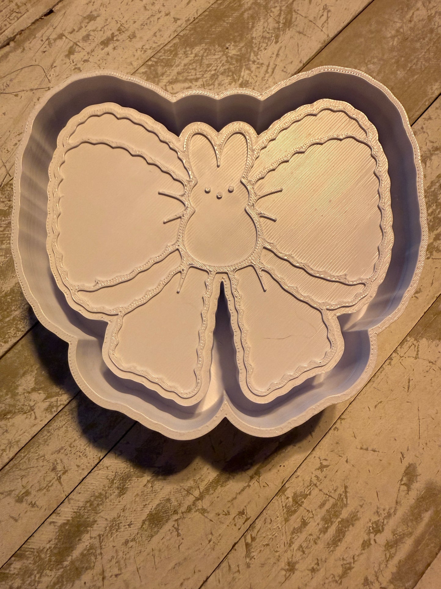 Peeps bow mold