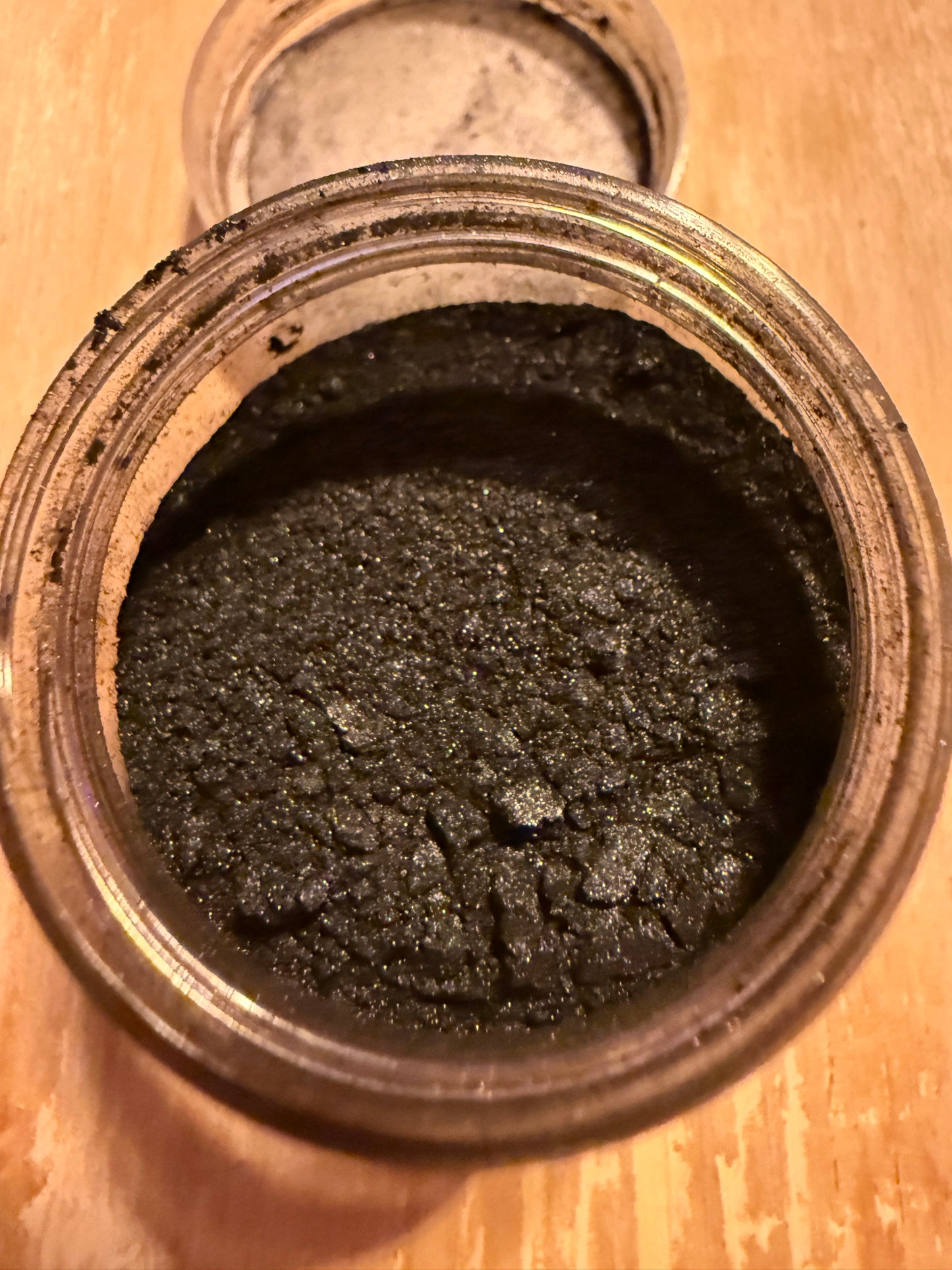 Mica powder