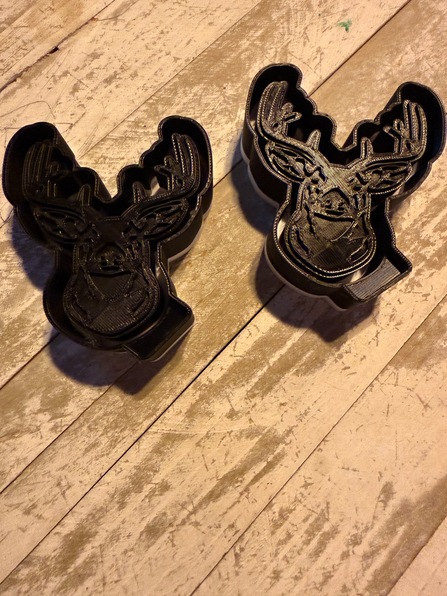 Deer head vent clips