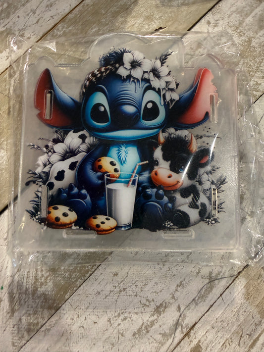 Blue alien cow acrylic holder