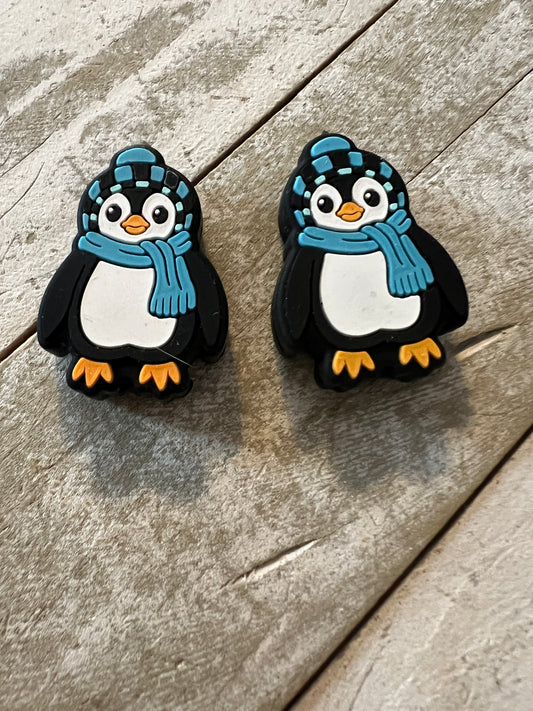 Blue scarf penguin focal beads
