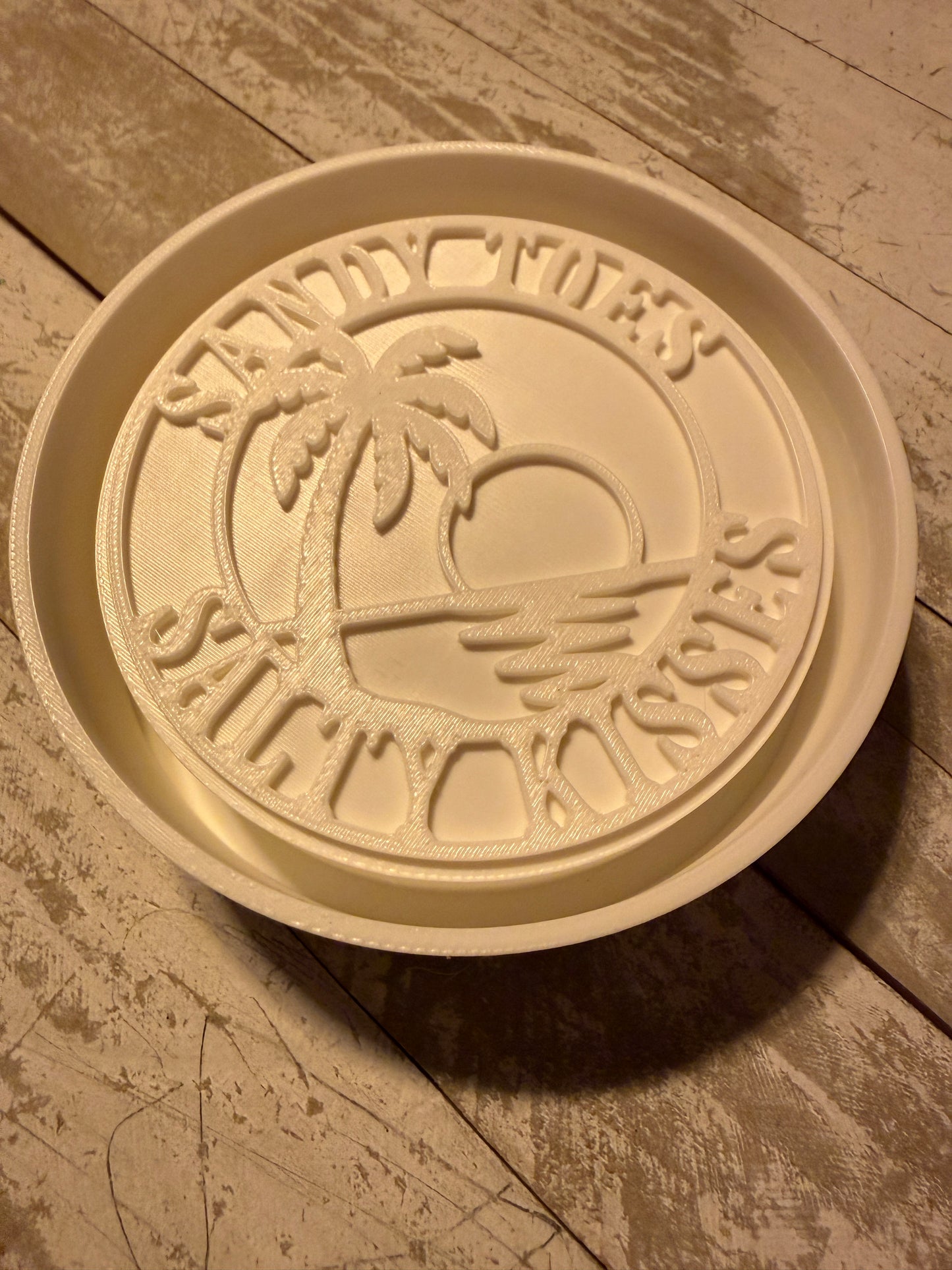 Salty toes mold