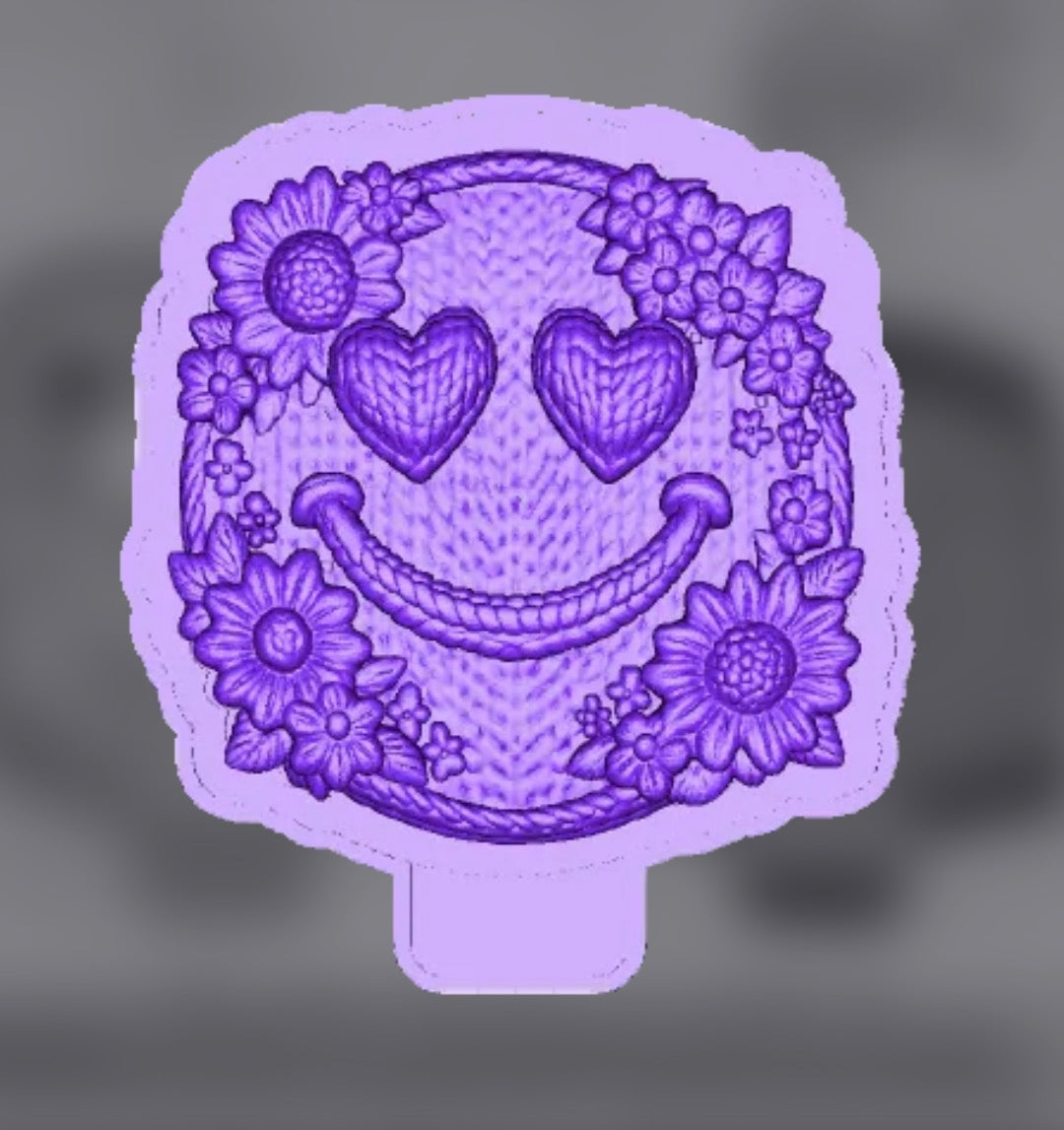 Smile yarn knitted mold