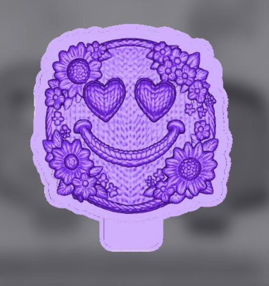 Smile yarn knitted mold