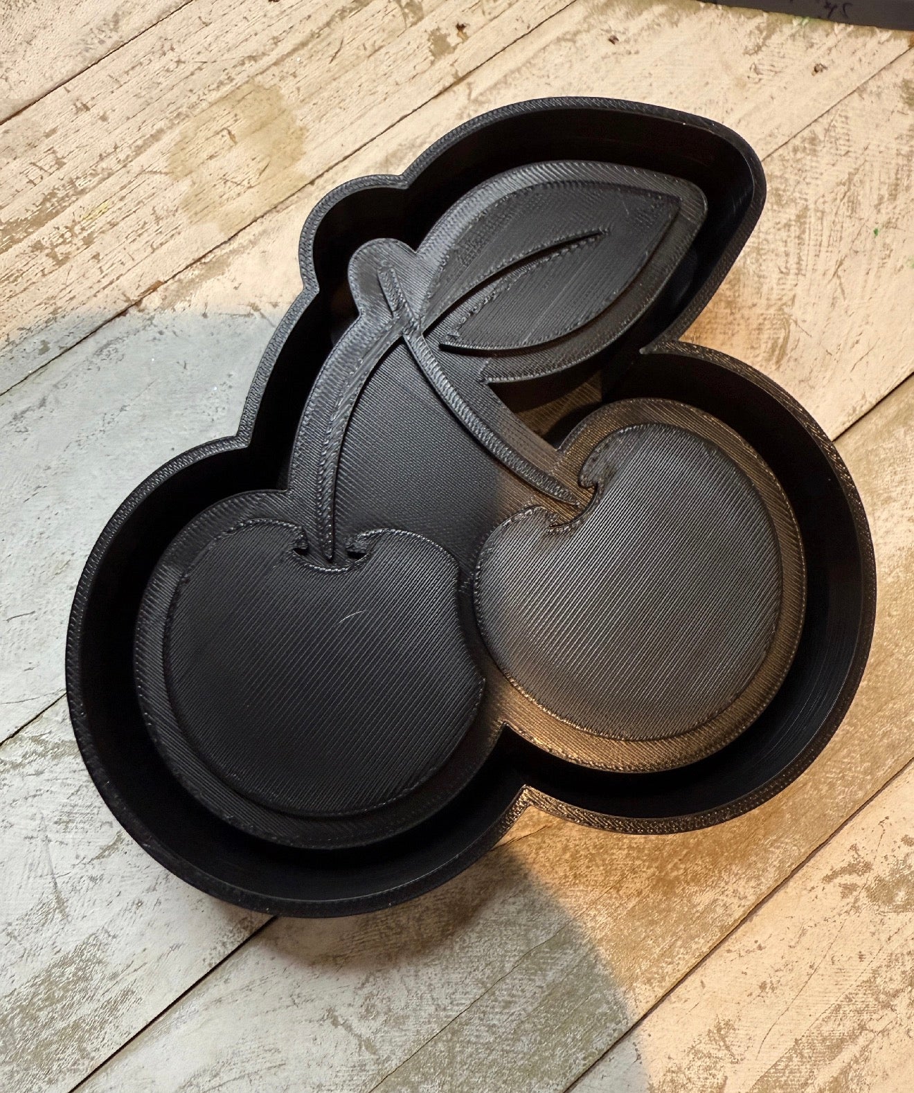 Cherry vent clip mold