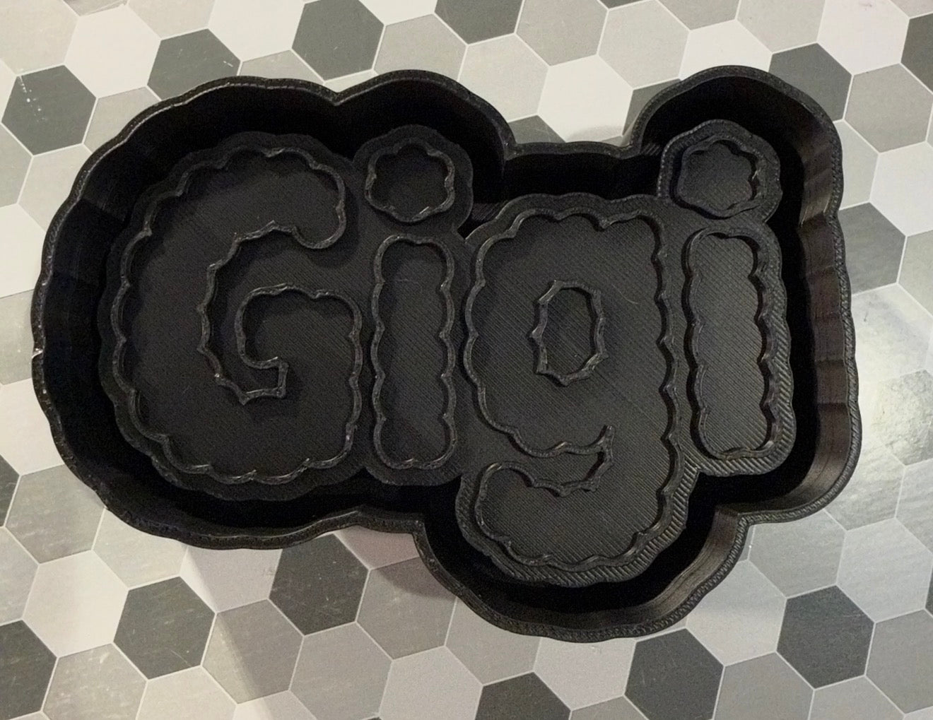 Gigi mold