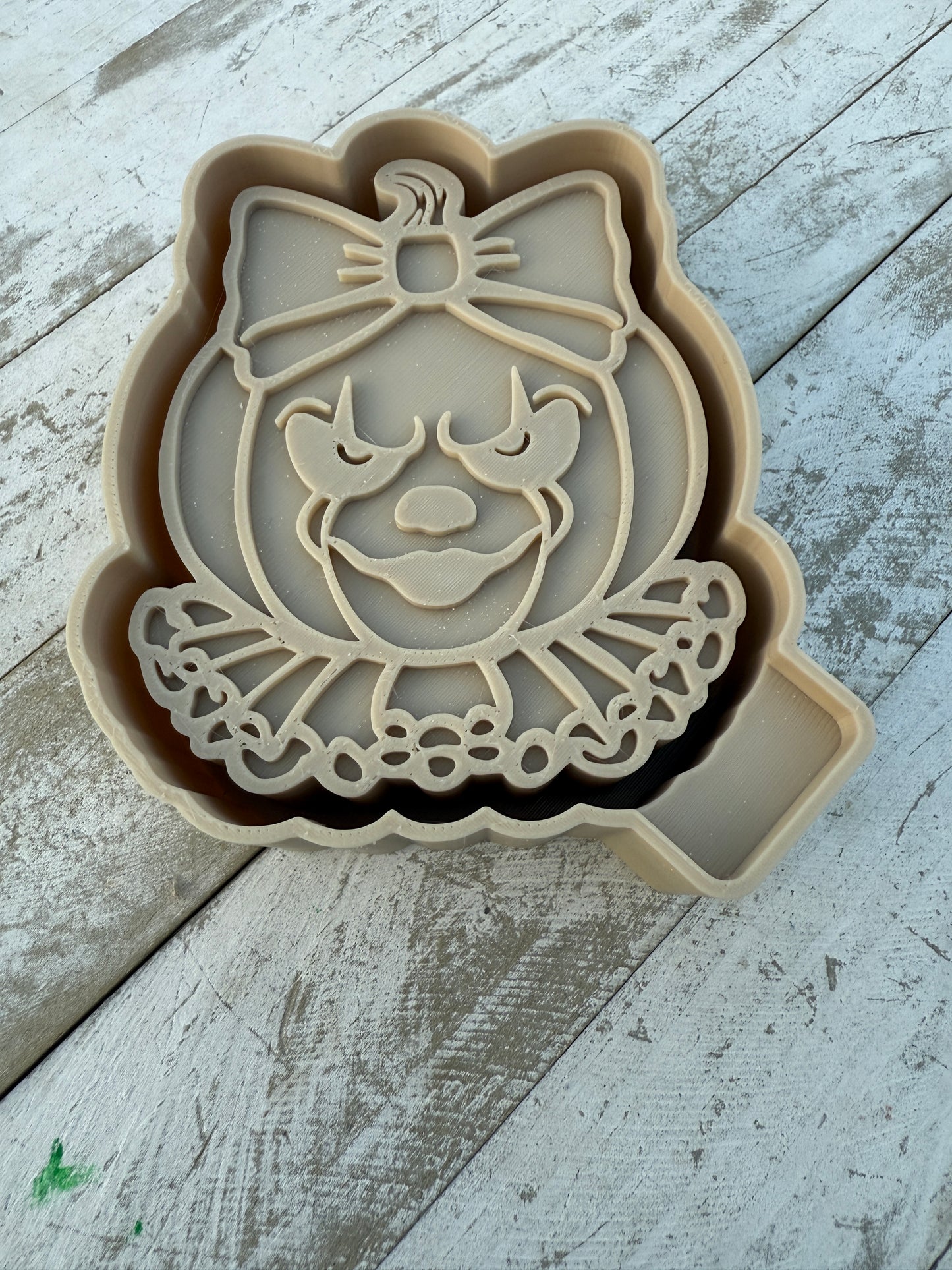 Spooky clown freshie mold