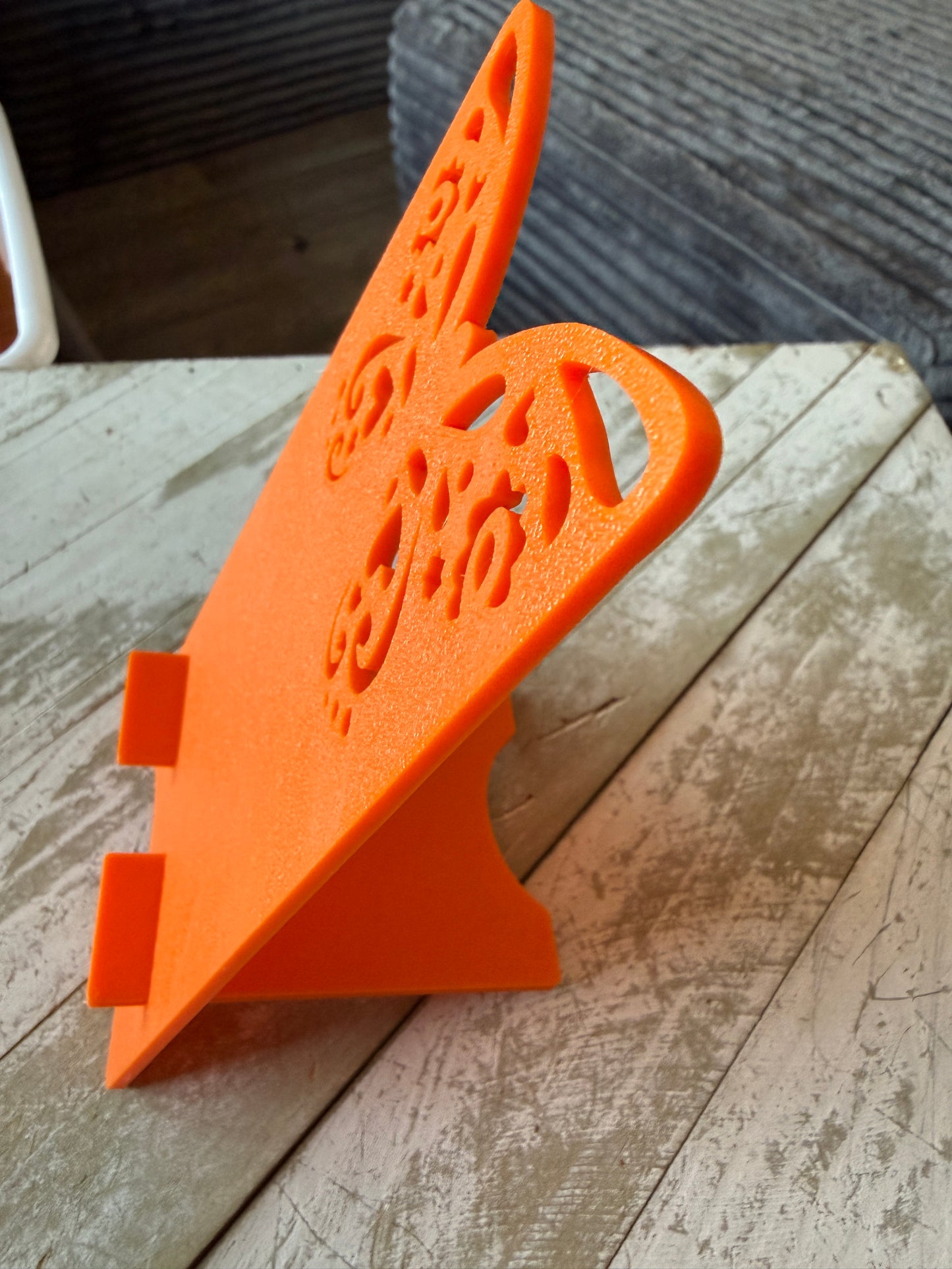 Butterfly phone holder