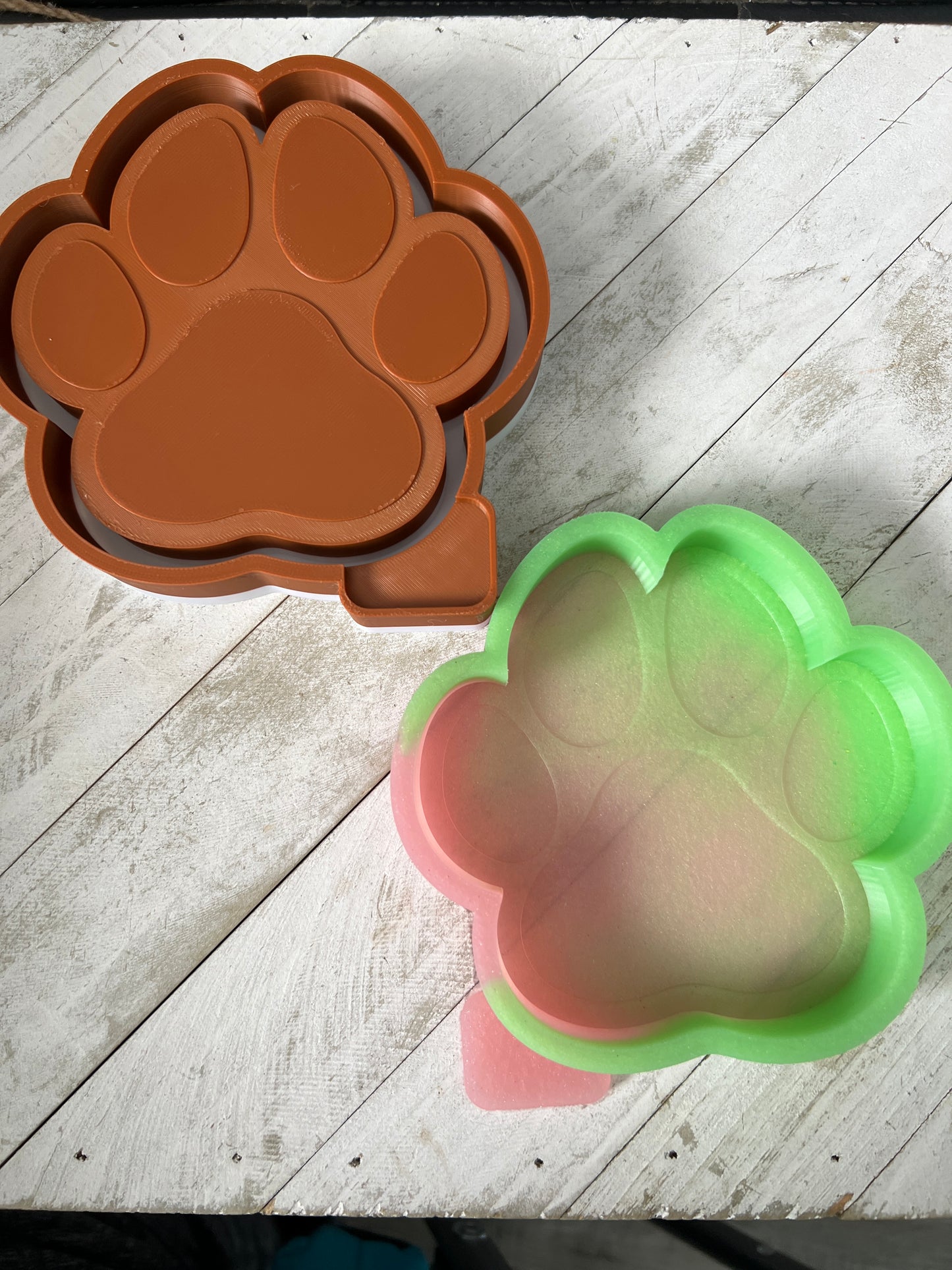 Paw Print large Freshie mold