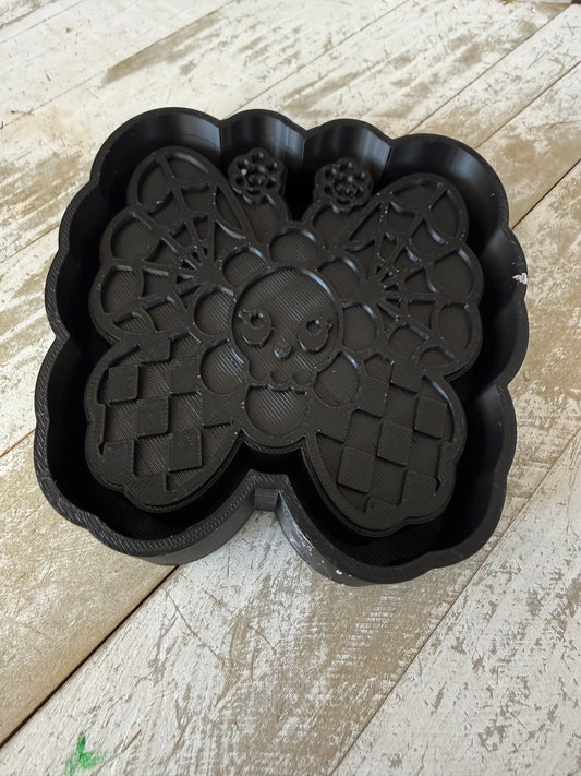 Skull moth butterfly mold