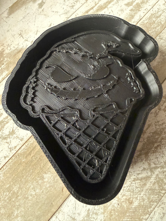 Oogie ice cream cone mold