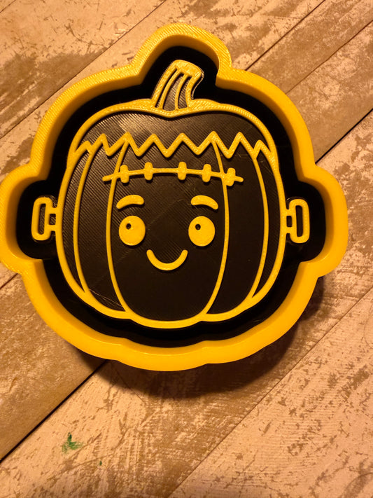 Frankinpumpkin mold