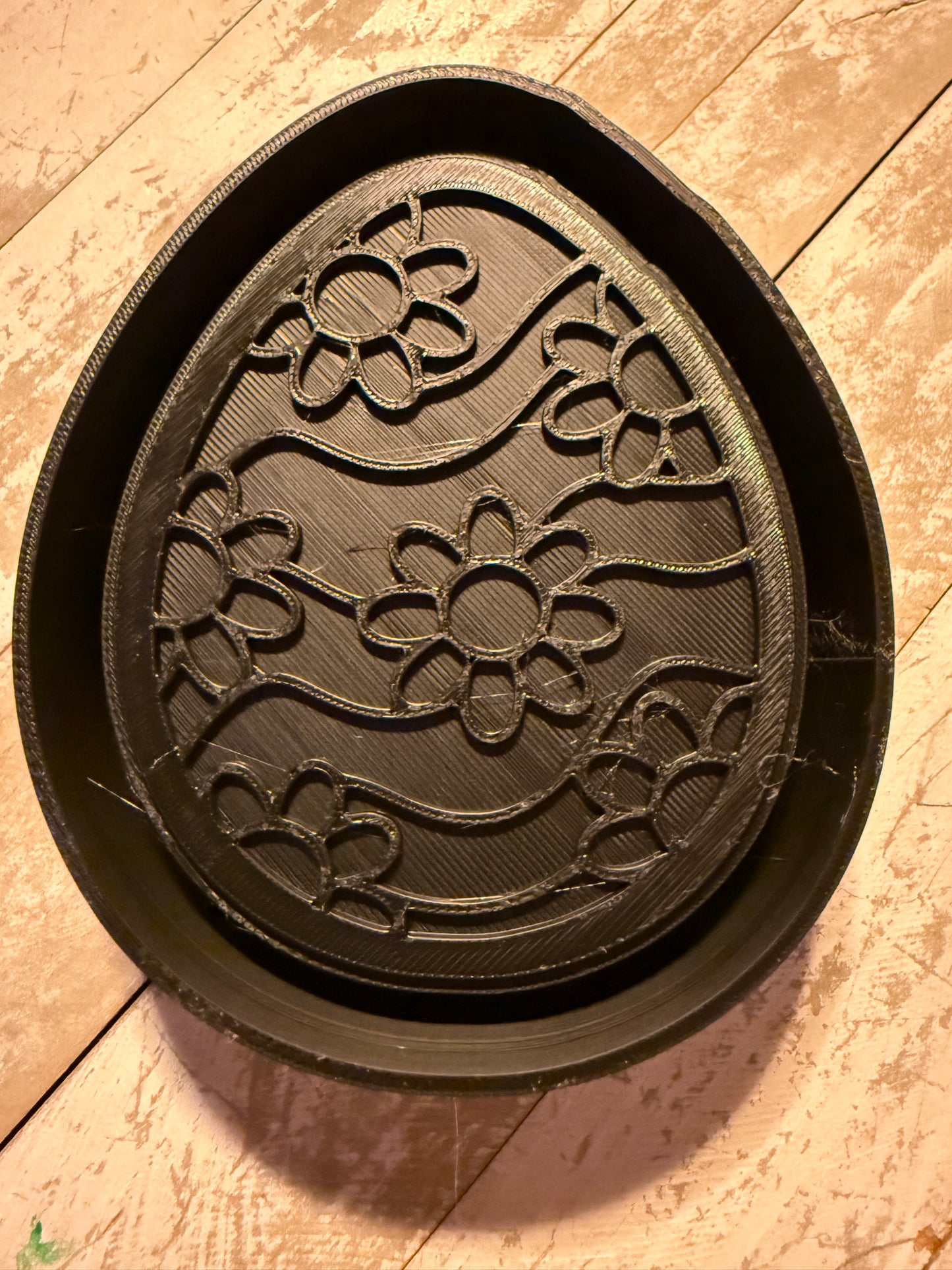 Egg with flowers mold