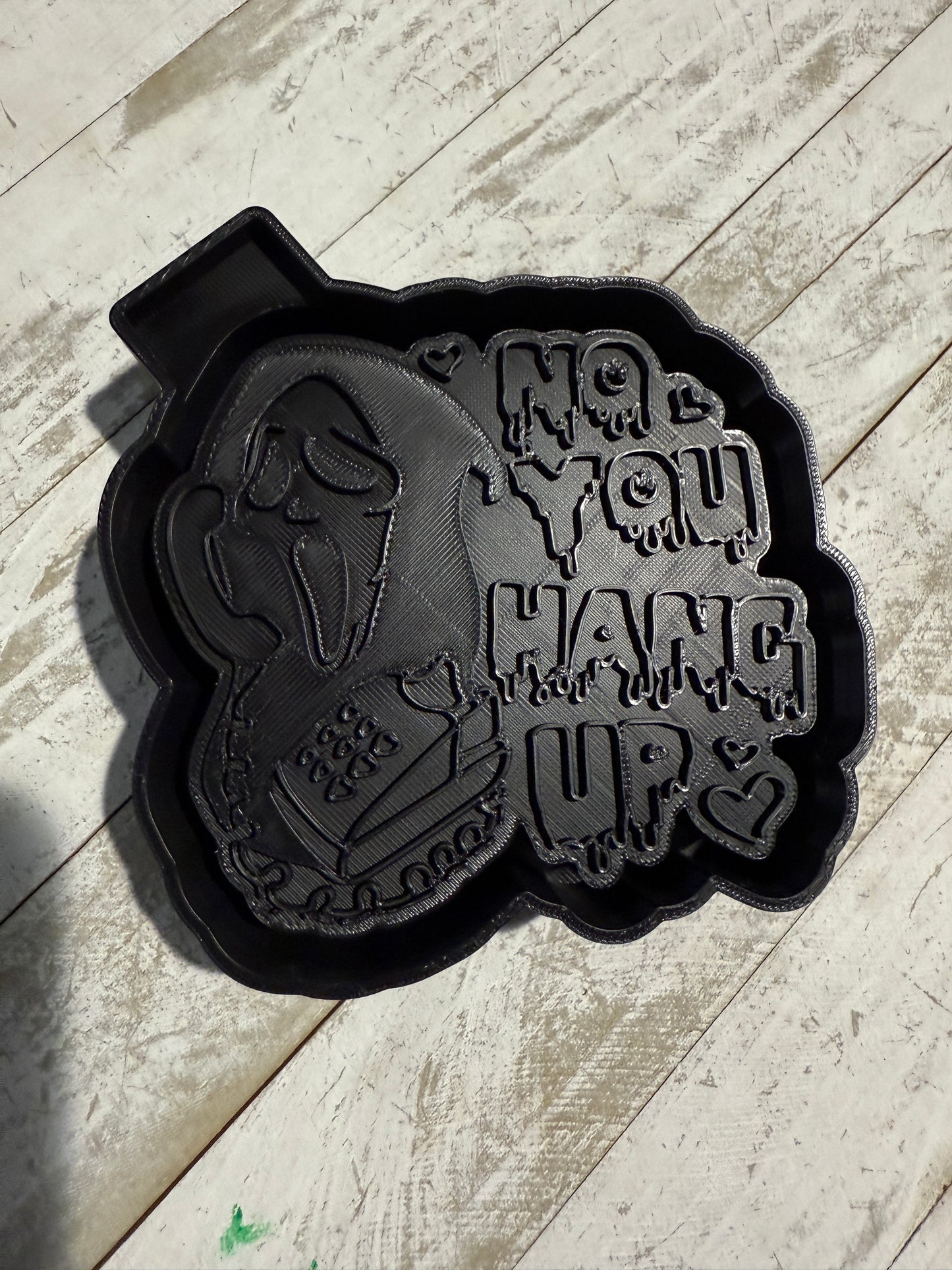 No you hang up freshie mold