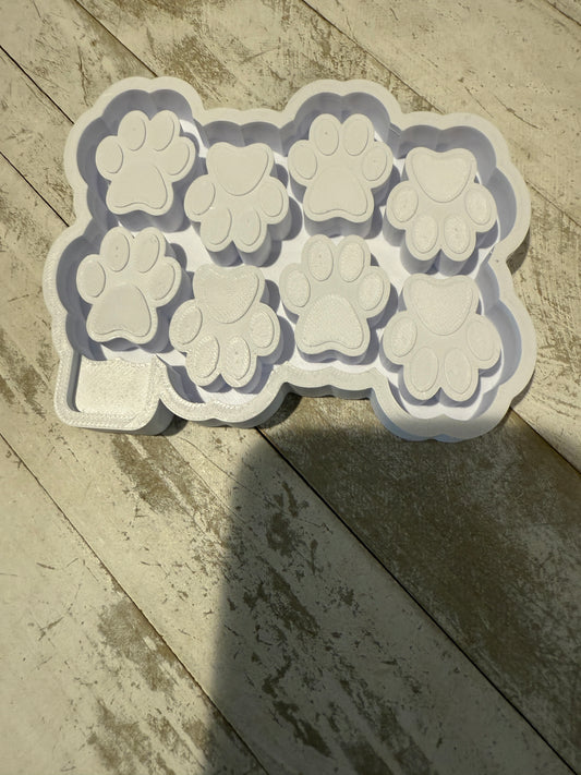Paw print wax melt mold