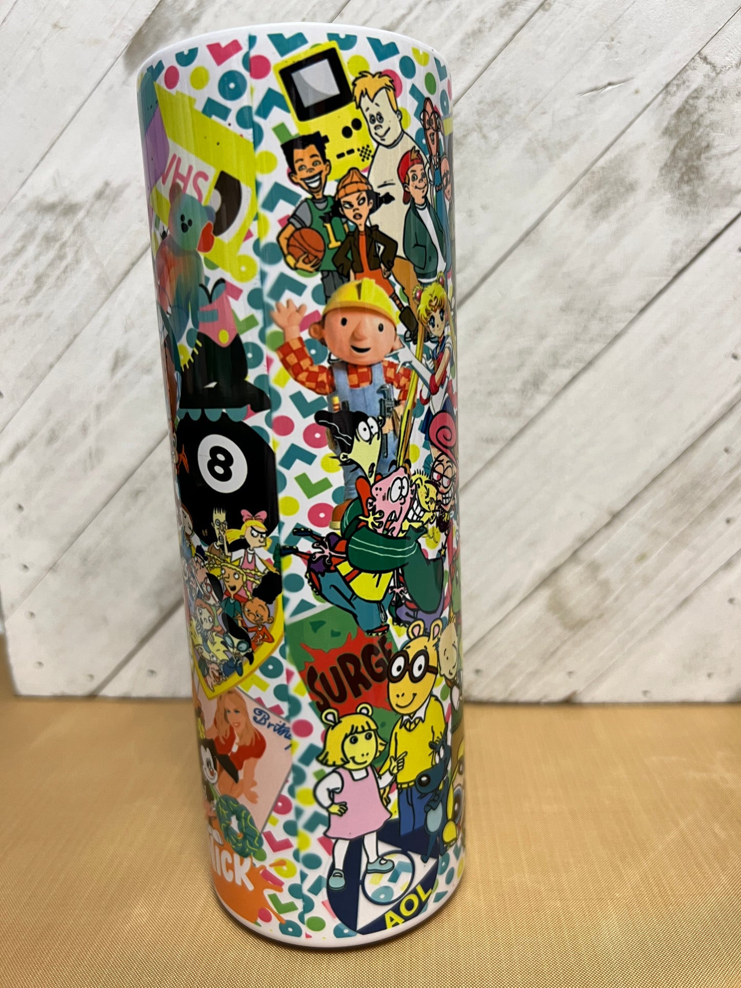 Love the 90s tumbler