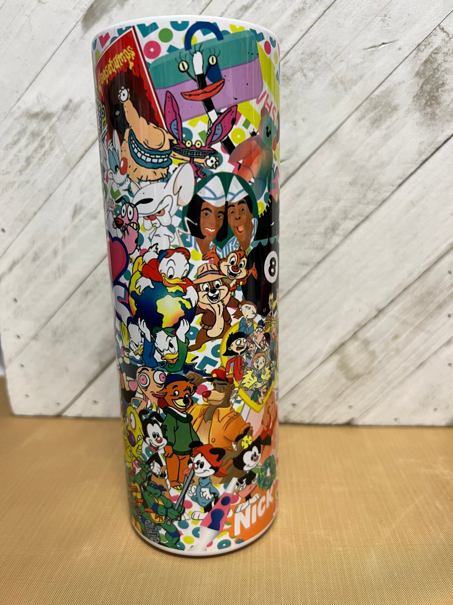 Love the 90s tumbler