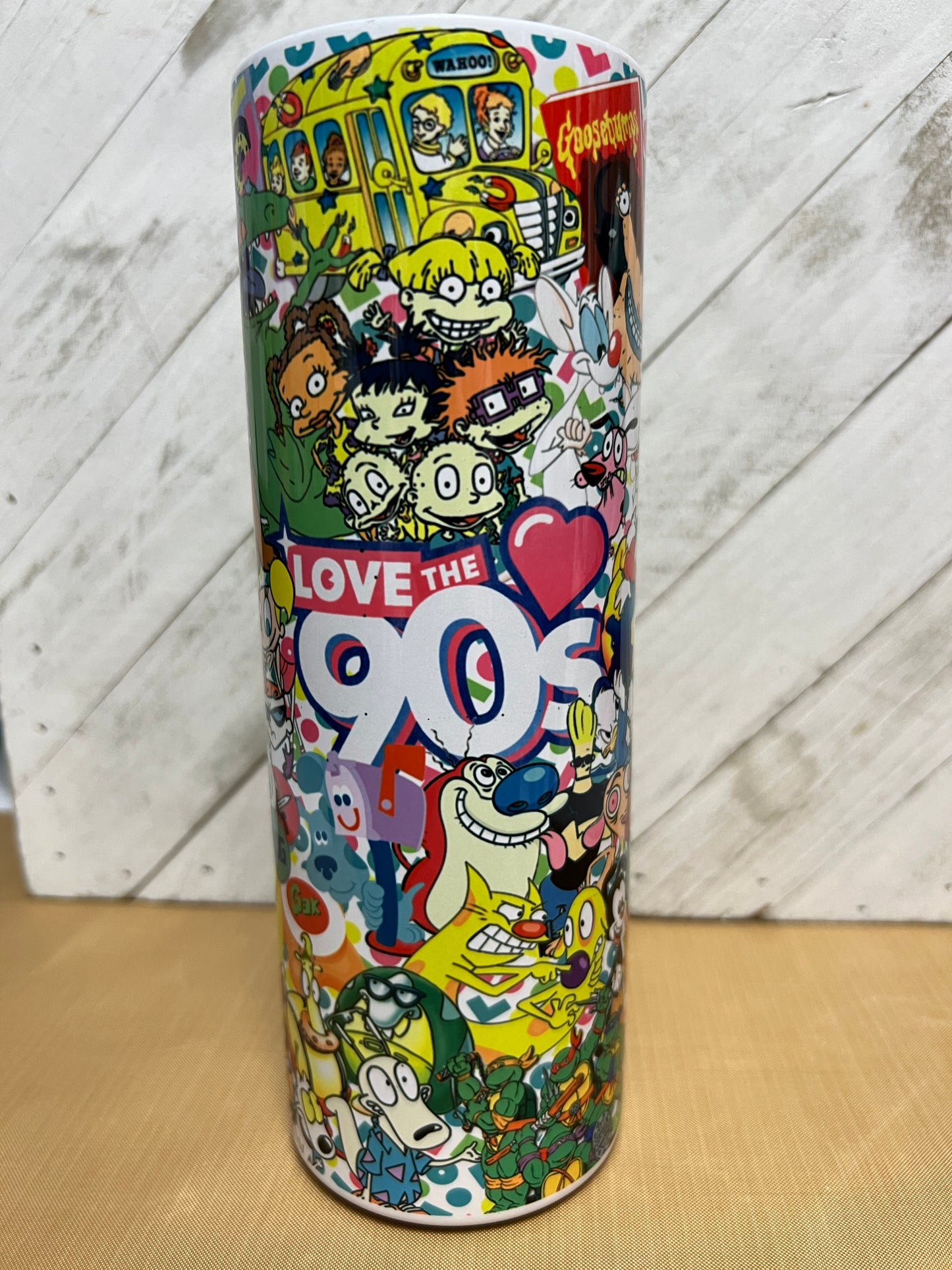 Love the 90s tumbler